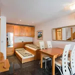 In 41697 Apartman *