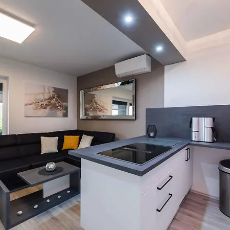 Apartment In 41697