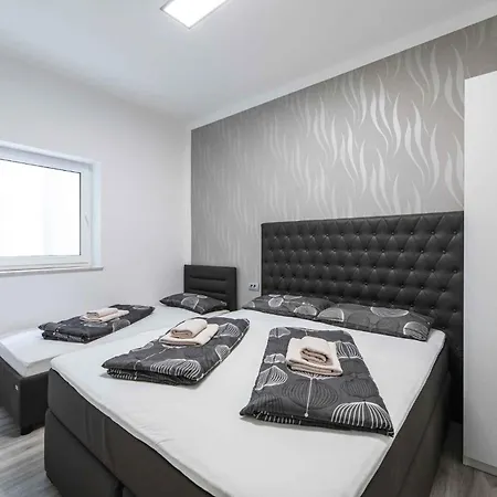 Apartment In 41697